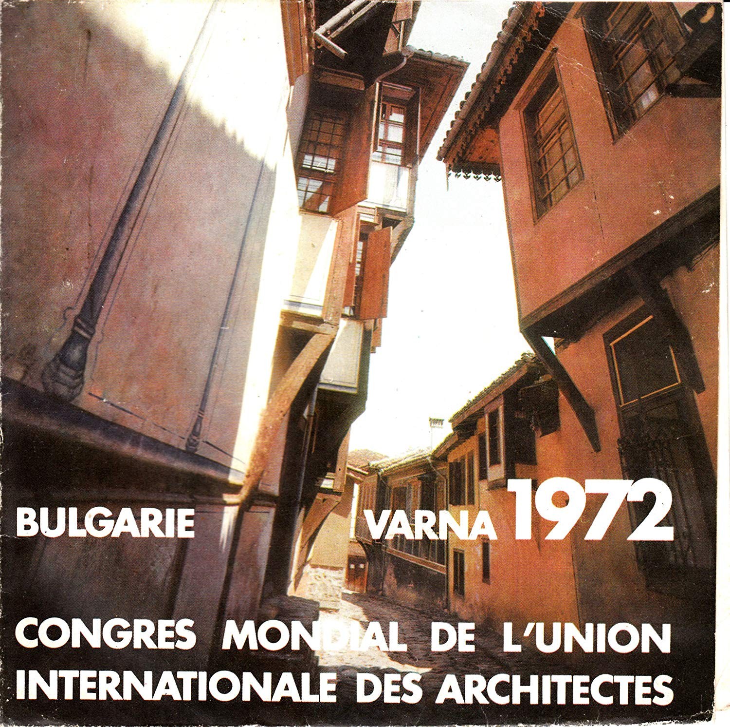 Ce disque est dedie au XI e Congres Mondial de l'Union Internationale des Architectes
