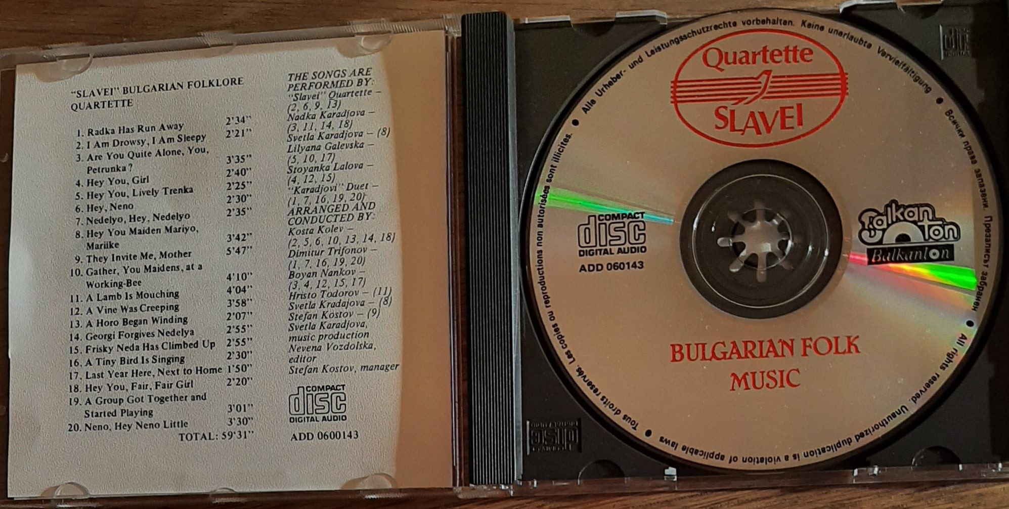 Quartette Slavei - Bulgarian Folk Music