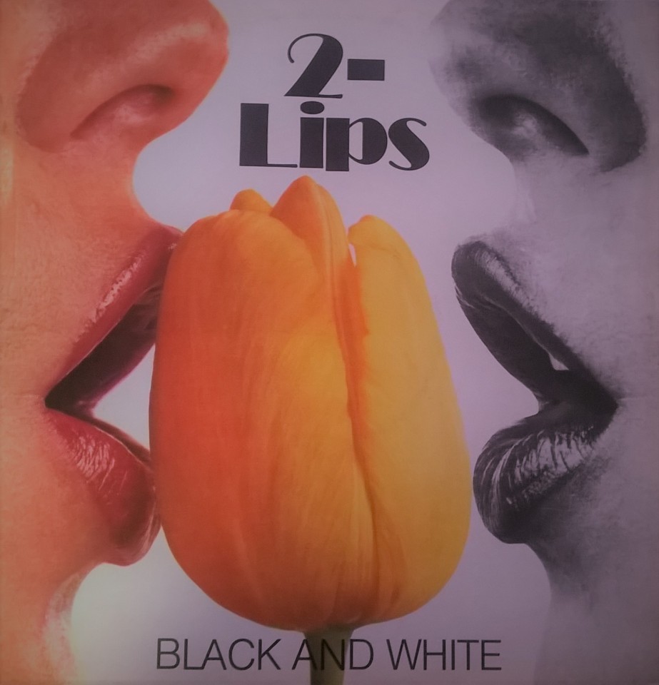 2-lips. «Black and White»